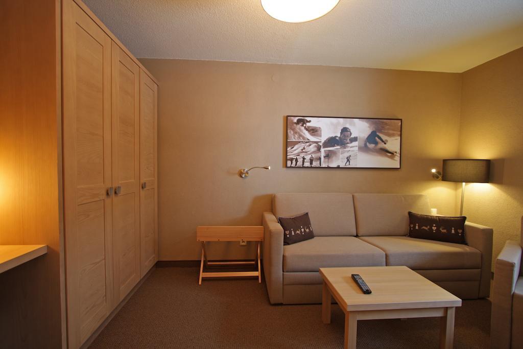 Hotel Garni - Restaurant Kaminstube St. Anton am Arlberg Zimmer foto